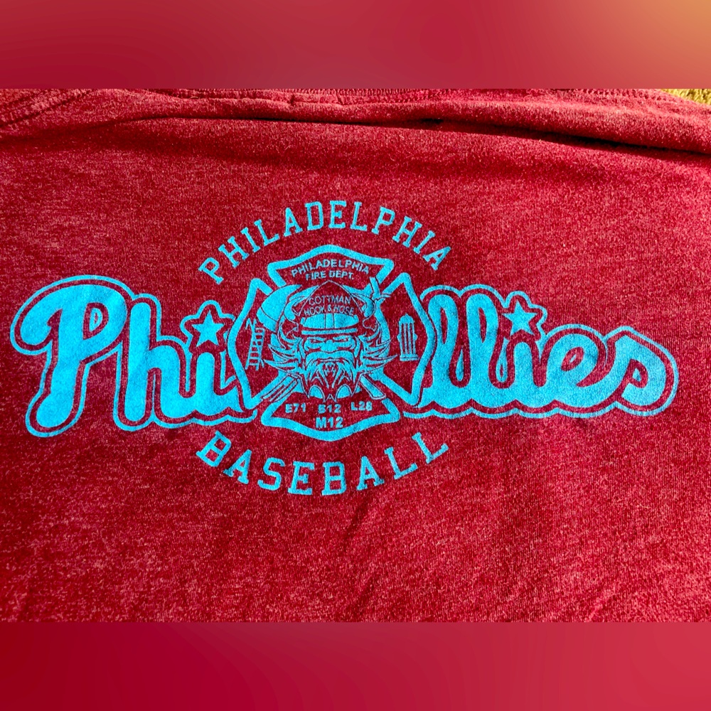 Phillies baseball fire department T shirt xxxl
